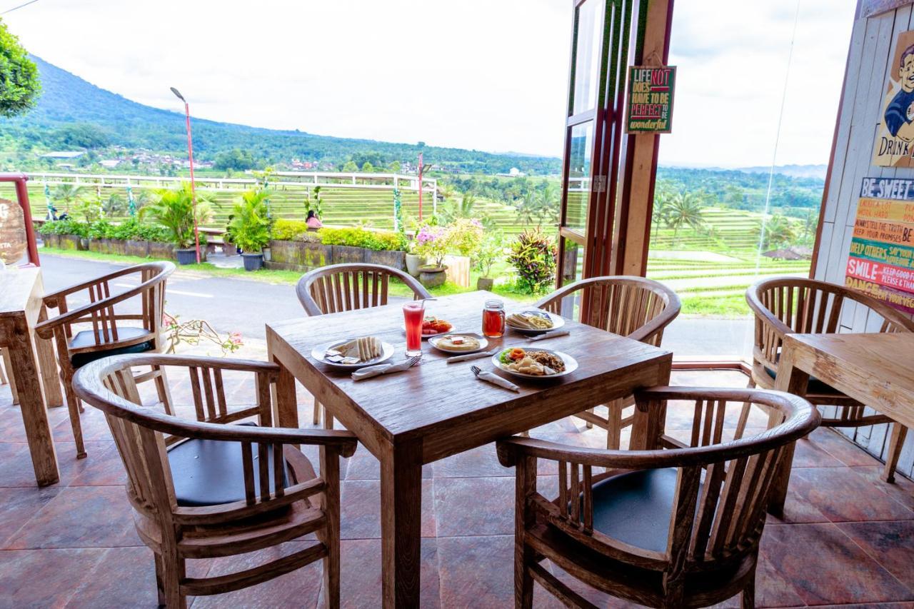 ג'טילווי Bhuana Agung Villa And Restaurant מראה חיצוני תמונה