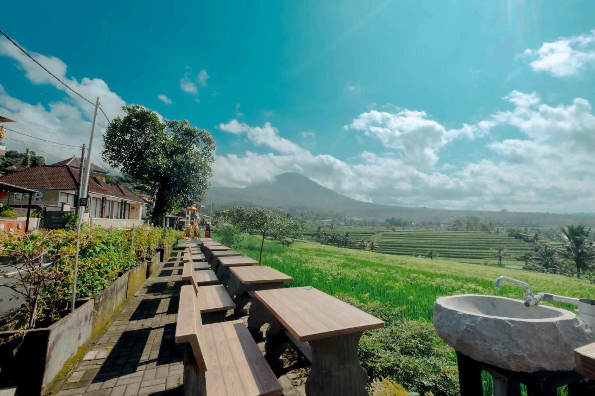 ג'טילווי Bhuana Agung Villa And Restaurant מראה חיצוני תמונה