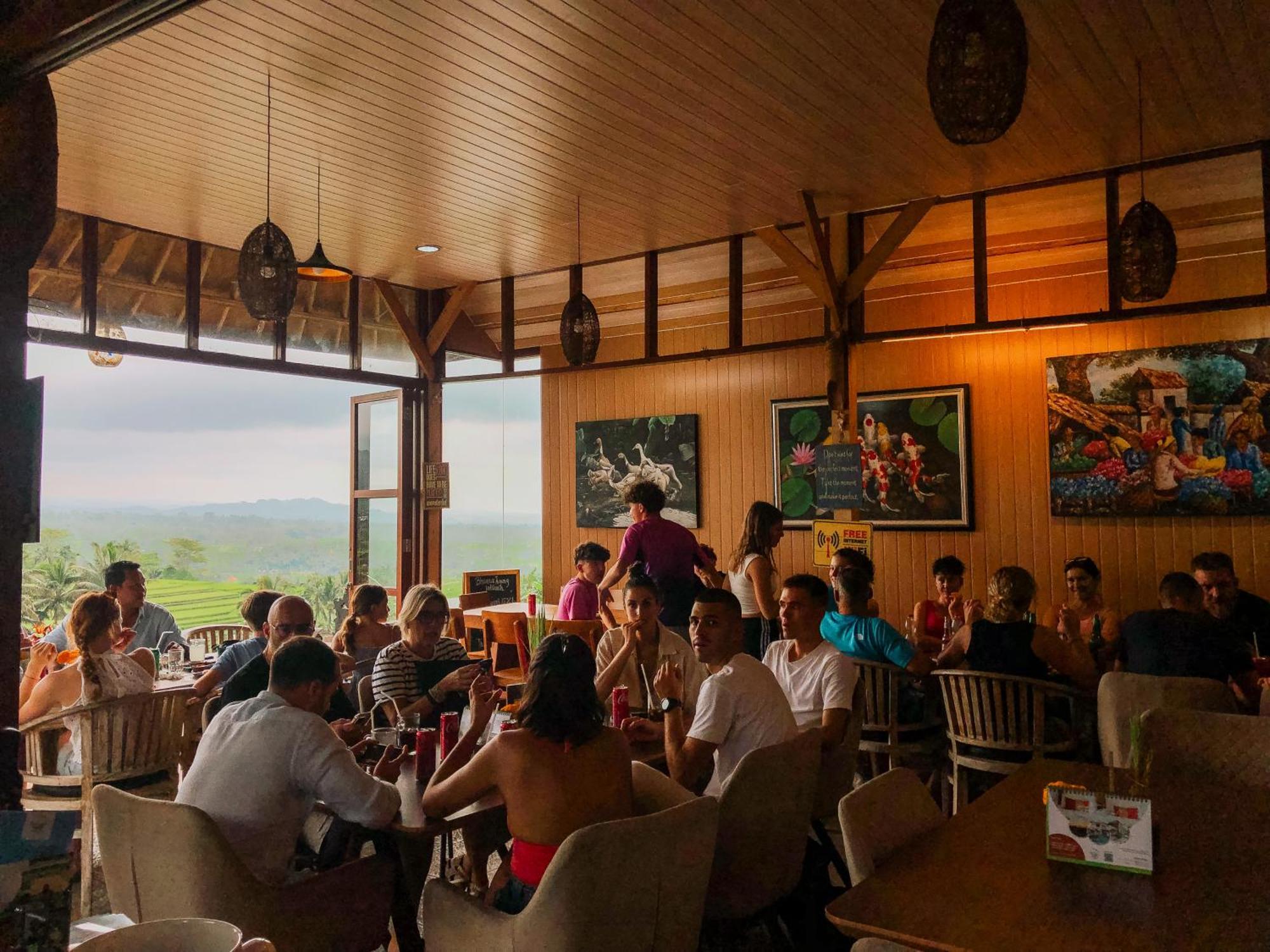 ג'טילווי Bhuana Agung Villa And Restaurant מראה חיצוני תמונה